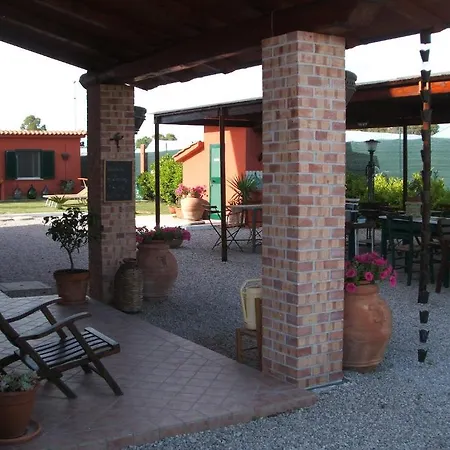 La Country House Inn