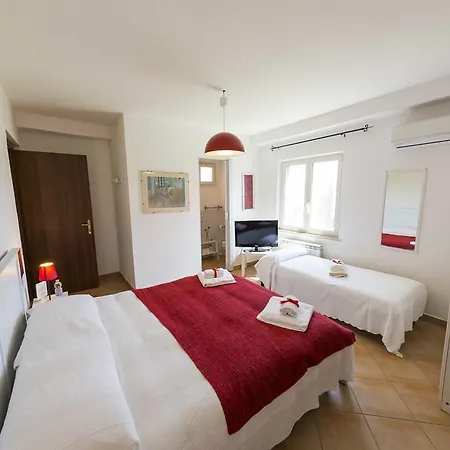 Inn La Country House Borgo Montenero